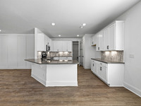 51 Thomaston St-71.jpg